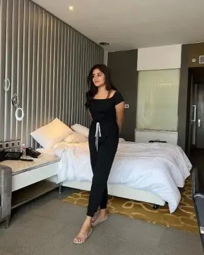 Call Girls Okhamandal Cash On Delivery
